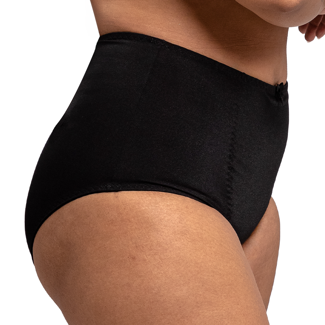 Panty básica con control abdominal negro 8842 Carnival.